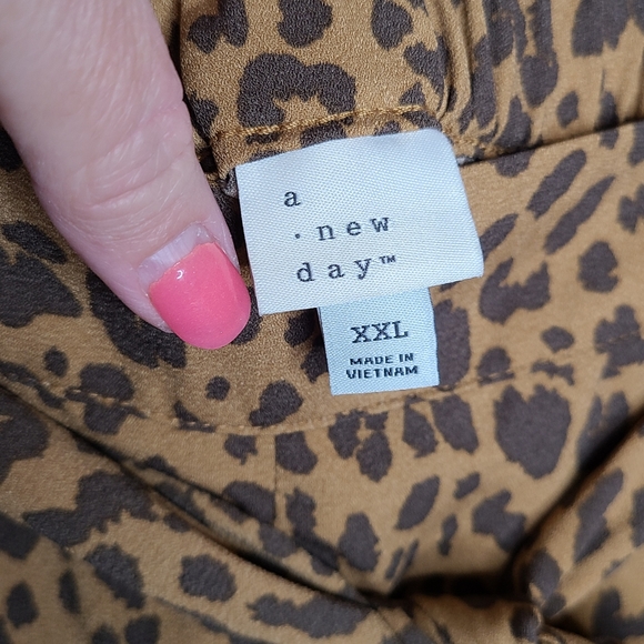 A New Day Leopard Print High Rise Tie Waist Shorts NWT Size XXL - Picture 3 of 11